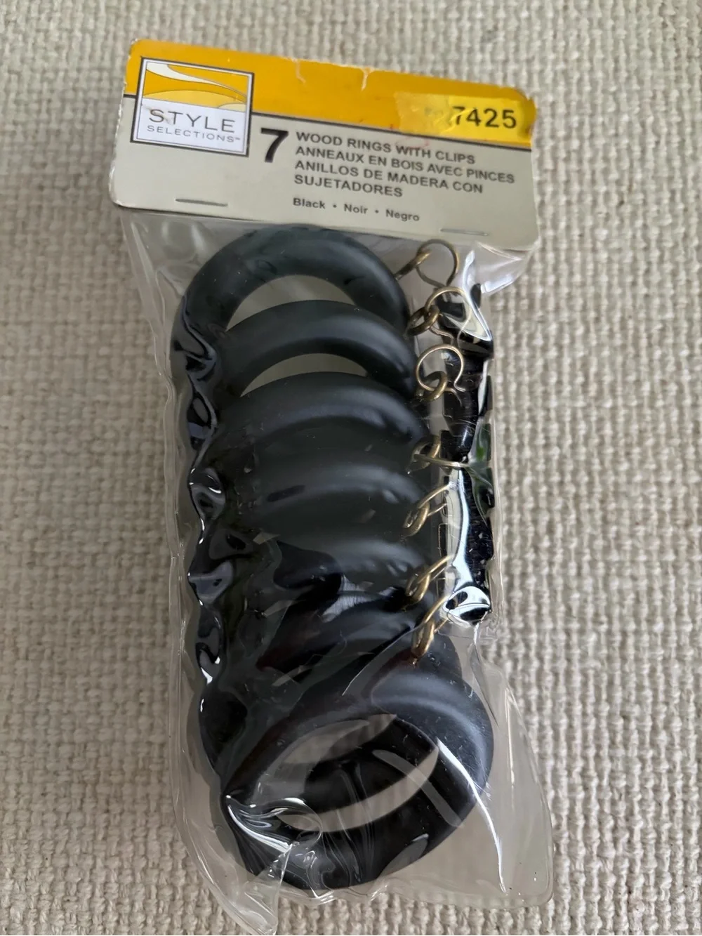 STYLE Selections Black Wooden Curtain Rings with Clips (7)